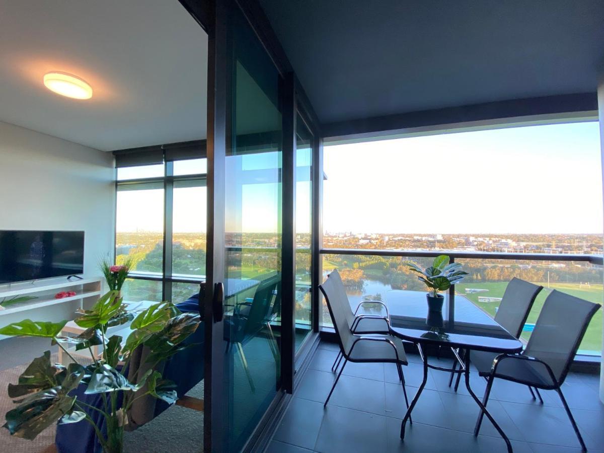 Parkside & City View In Sydney Olympic Park Buitenkant foto
